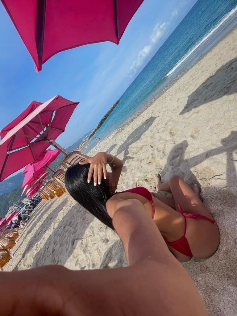 Chica busca chico en Cádiz: 