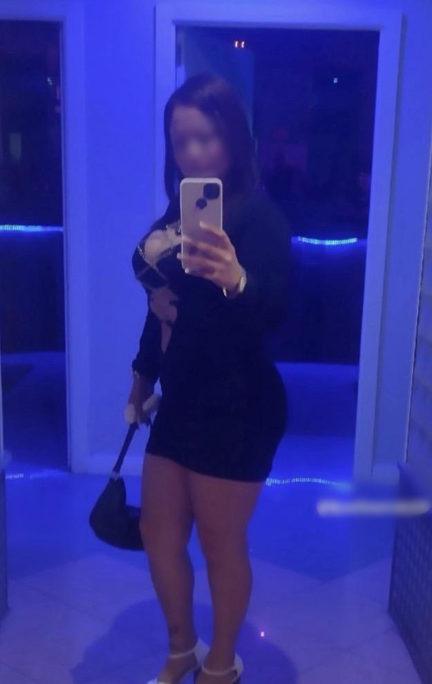 632877387: Chica busca chico en Madrid