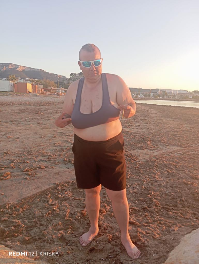 Chica busca chico en Alicante: 