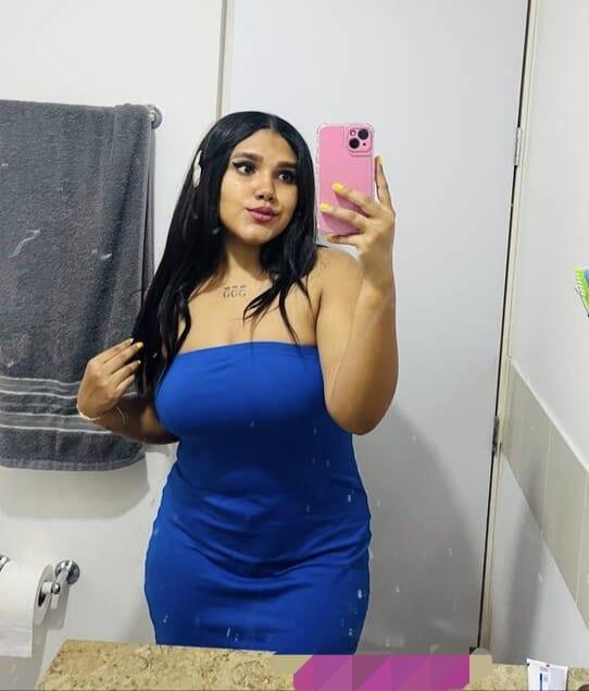 628448127: Chica busca chico en Sevilla