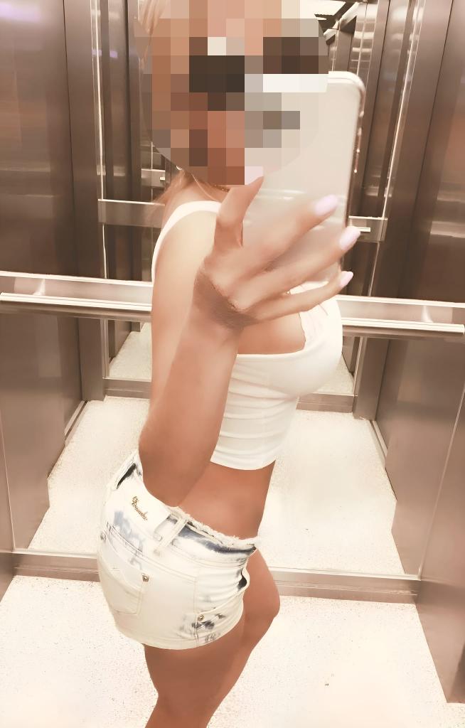 674704606: Chica busca chico en Tenerife