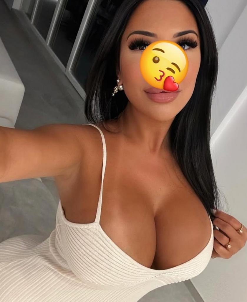 Chica busca chico en Barcelona: 