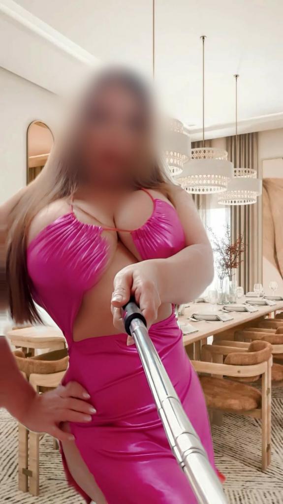 611289329: Chica busca chico en Madrid