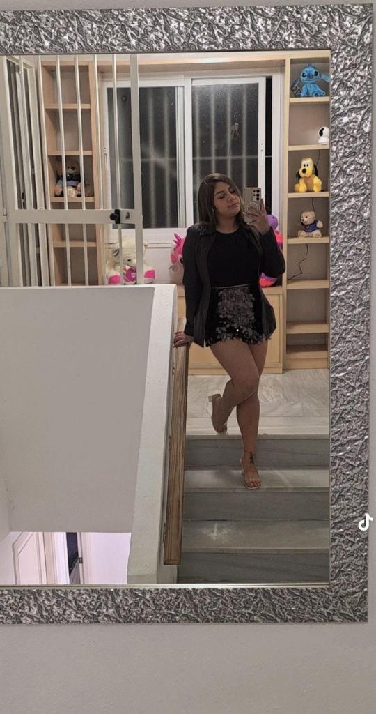 603293178: Chica busca chico en Granada