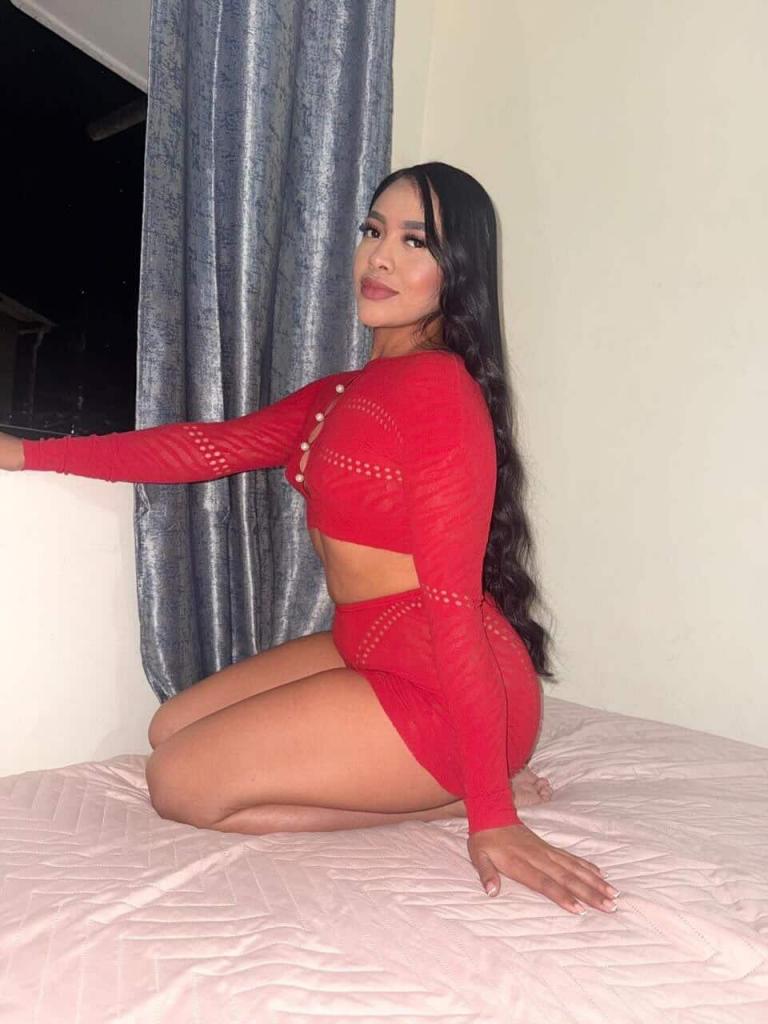 Chica busca chico en Tenerife: 