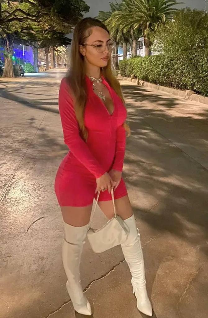 632530547: Chica busca chico en Madrid