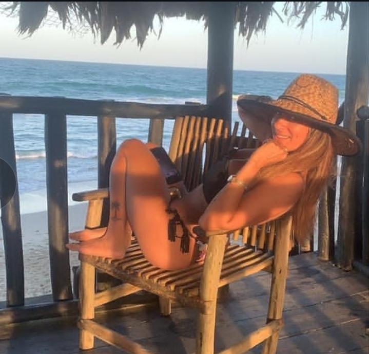 Chica busca chico en Alicante: Chica busca chico