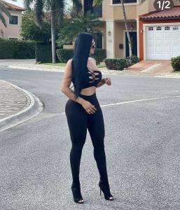 634071468: Chica busca chico en Málaga