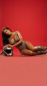 664535879: Transexual en Gerona