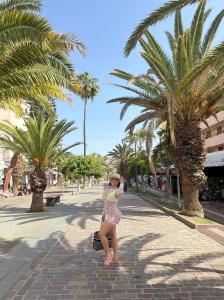 658727040: Chica busca chico en Tenerife