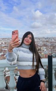 631214788: Chica busca chico en Alicante