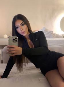 663635930: Transexual en Madrid