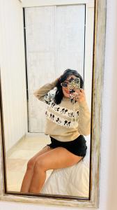 641432024: Chica busca chico en Sevilla
