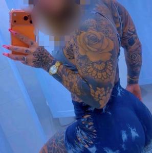 632619330: Chica busca chico en Sevilla