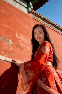 667719054: Chica busca chico en Madrid