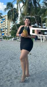 600816523: Chica busca chico en Barcelona