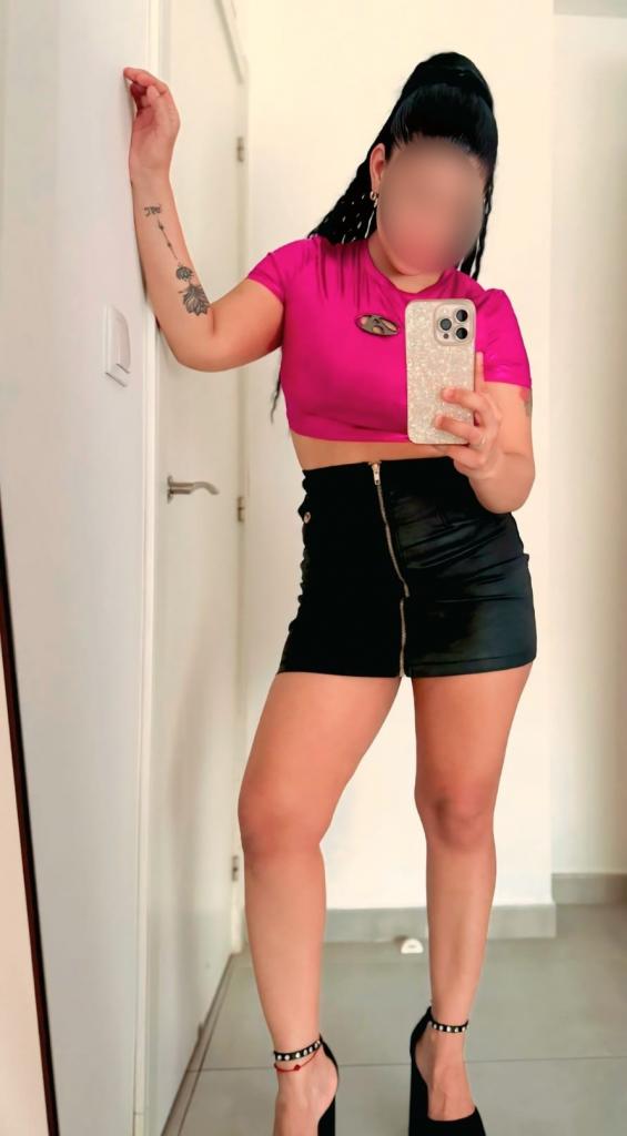 Chica busca chico en Alicante: 
