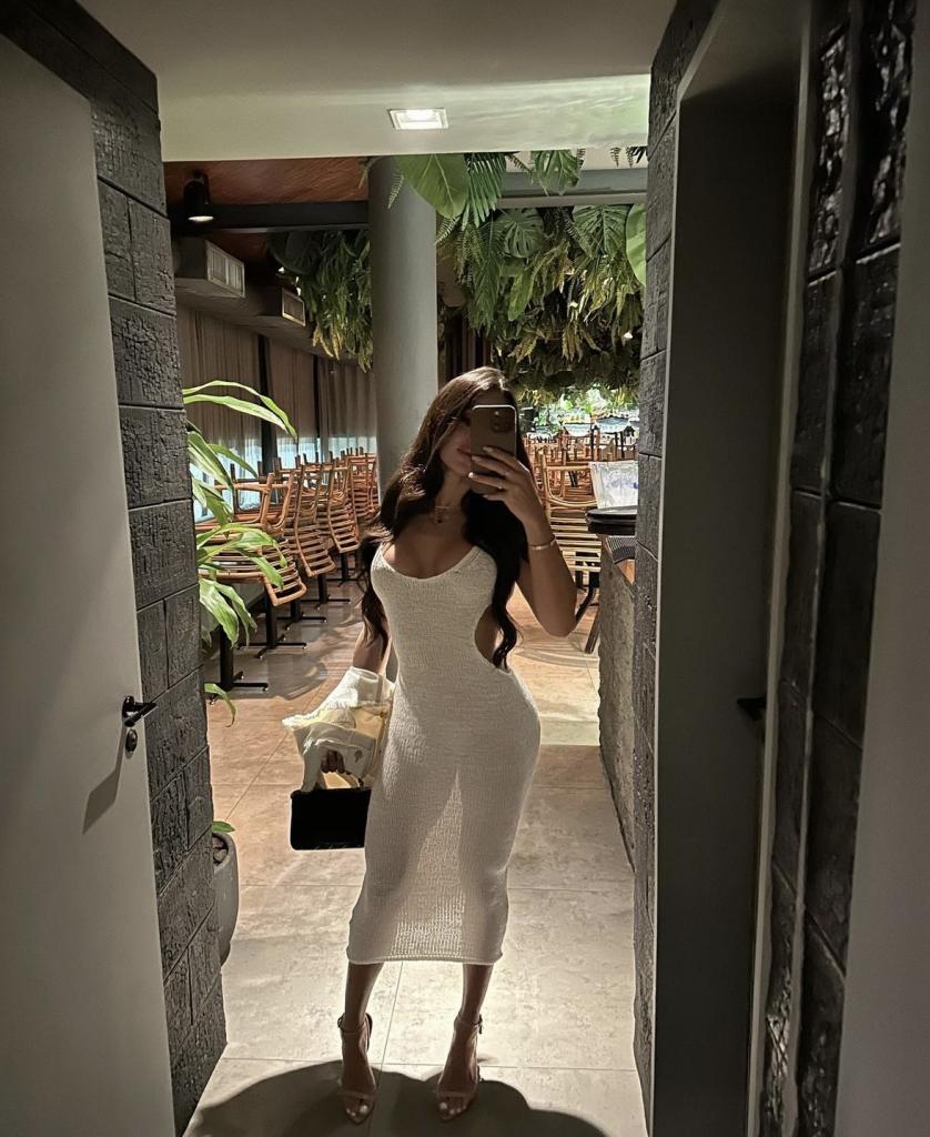 Chica busca chico en Málaga: Chica busca chico