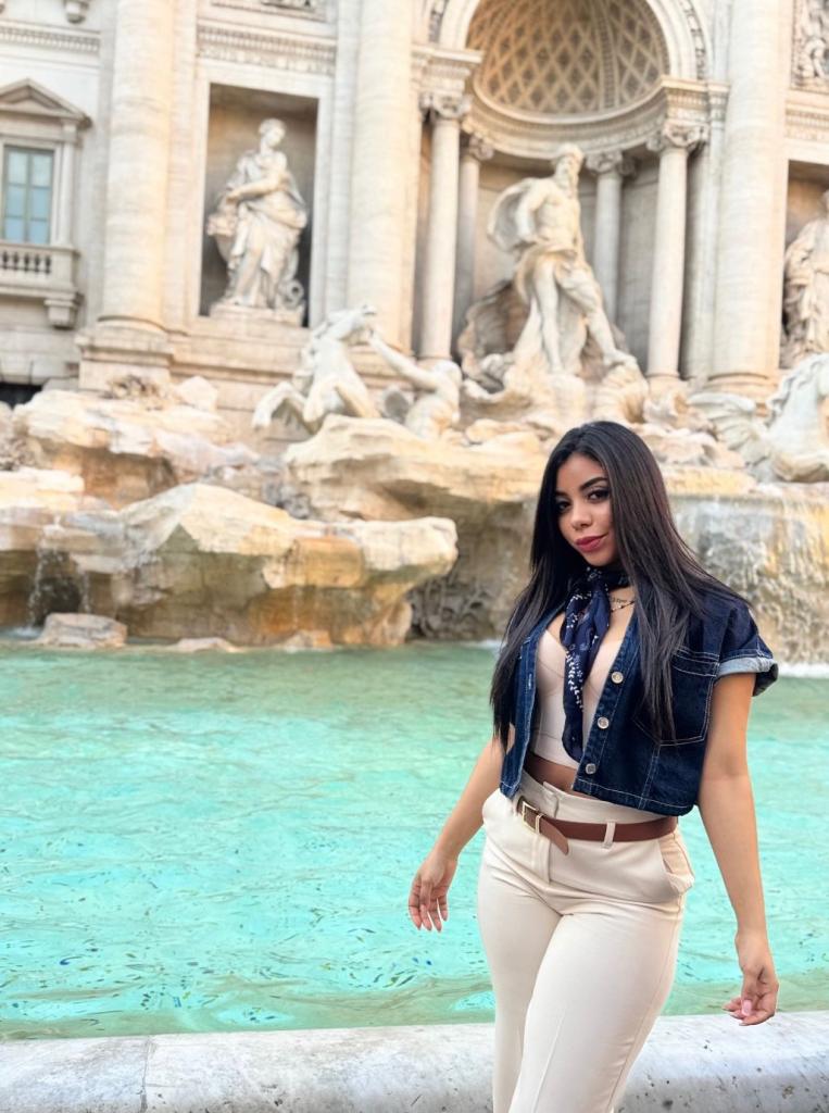 Chica busca chico en Almería: 