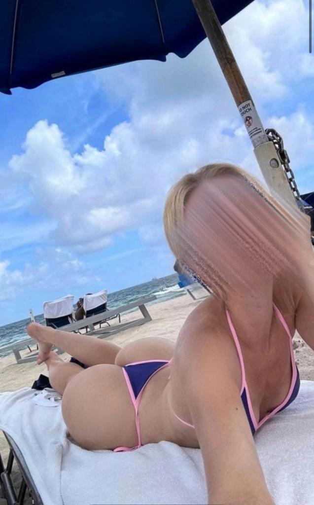 Chica busca chico en Málaga: Chica busca chico