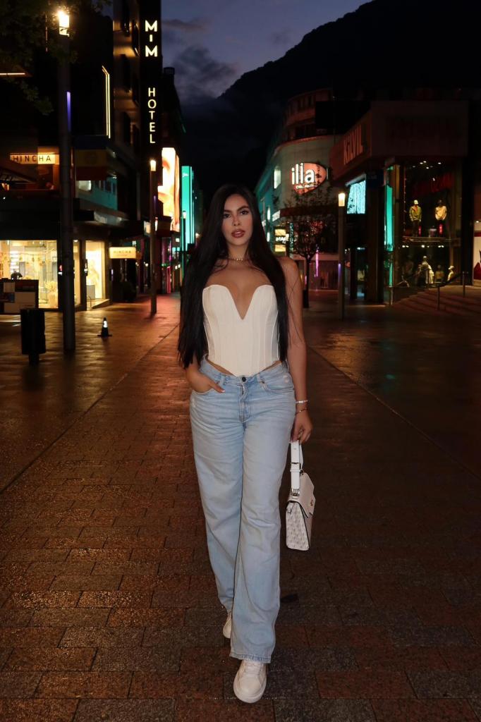 Chica busca chico en Lérida: 