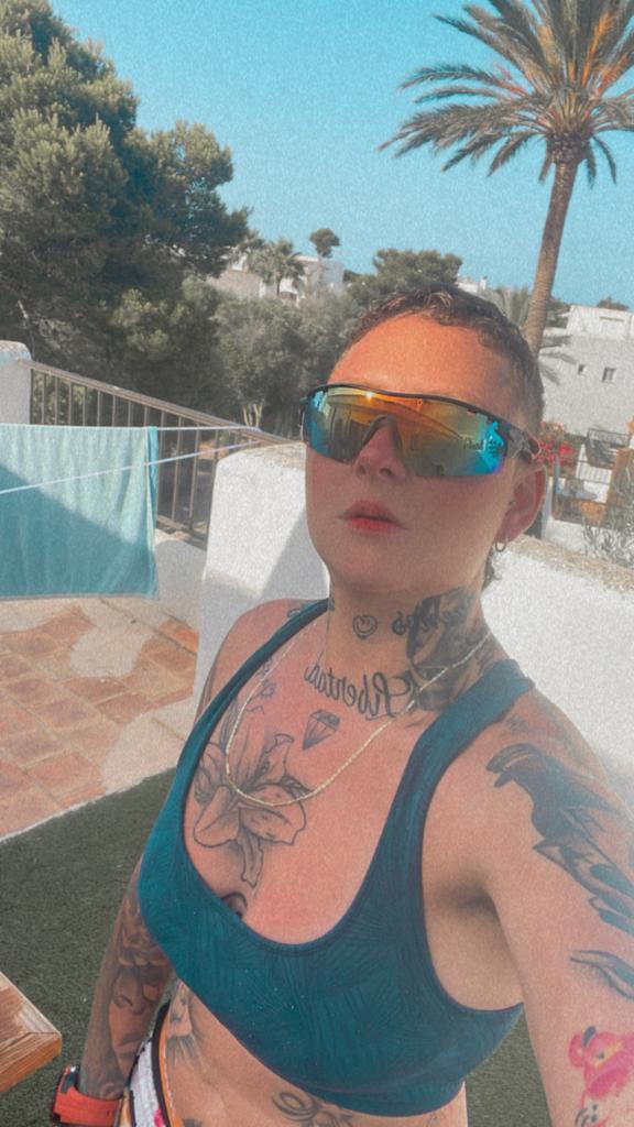 Chica busca chico en La Rioja: 