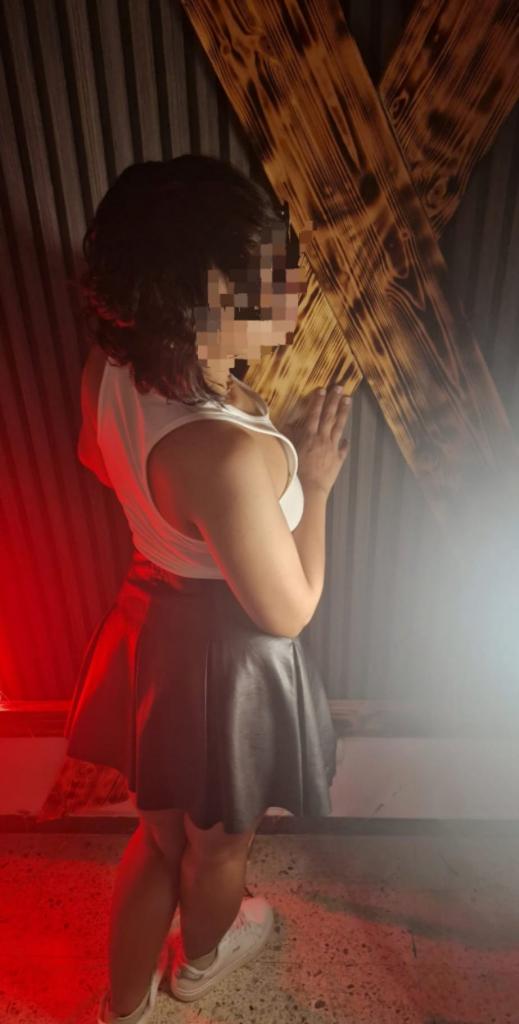 603108836: Chica busca chico en Barcelona