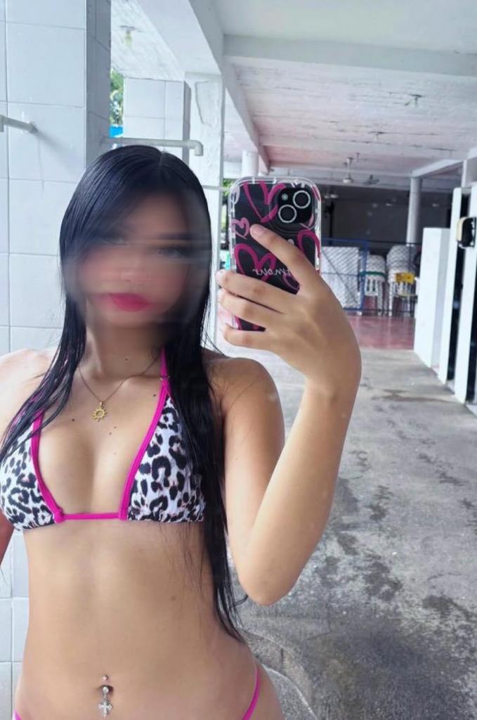 743074061: Chica busca chico en Salamanca