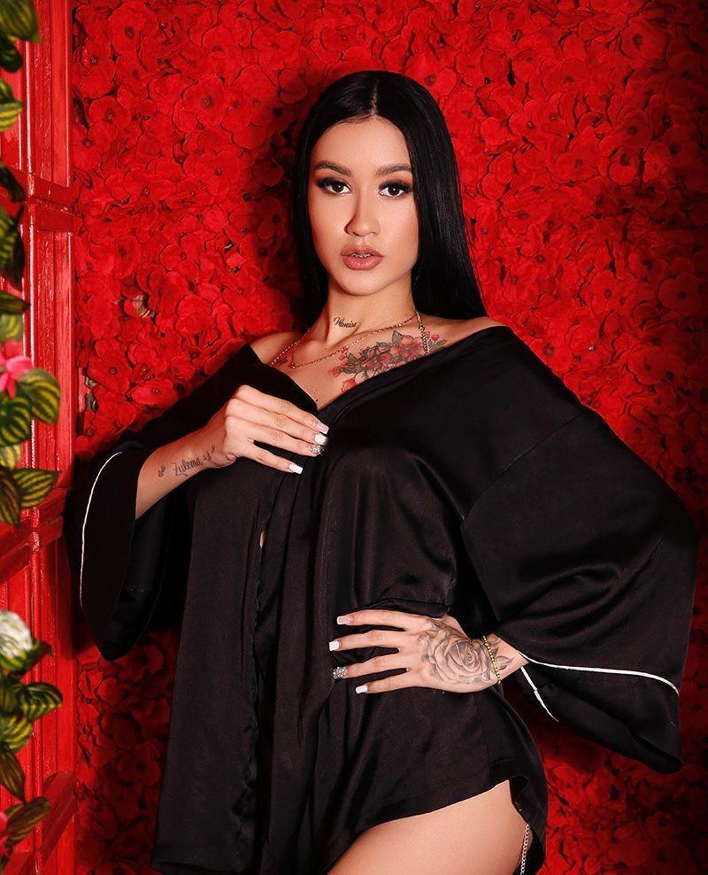 607260478: Chica busca chico en Madrid