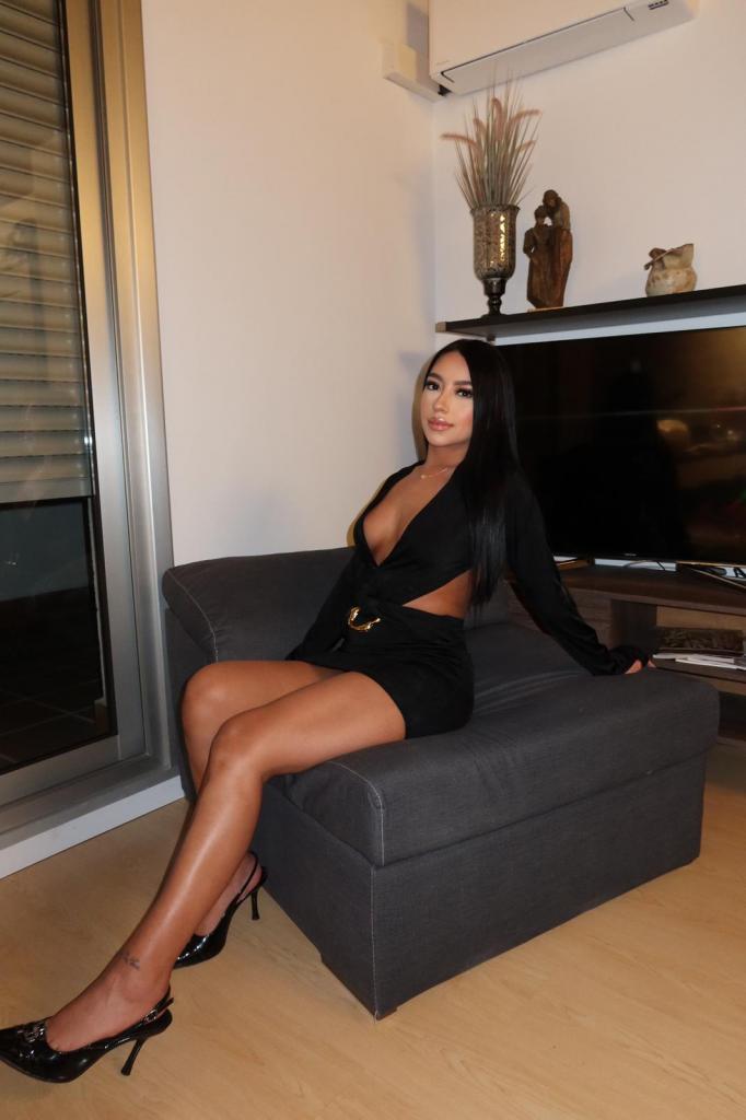 Chica busca chico en Lérida: 