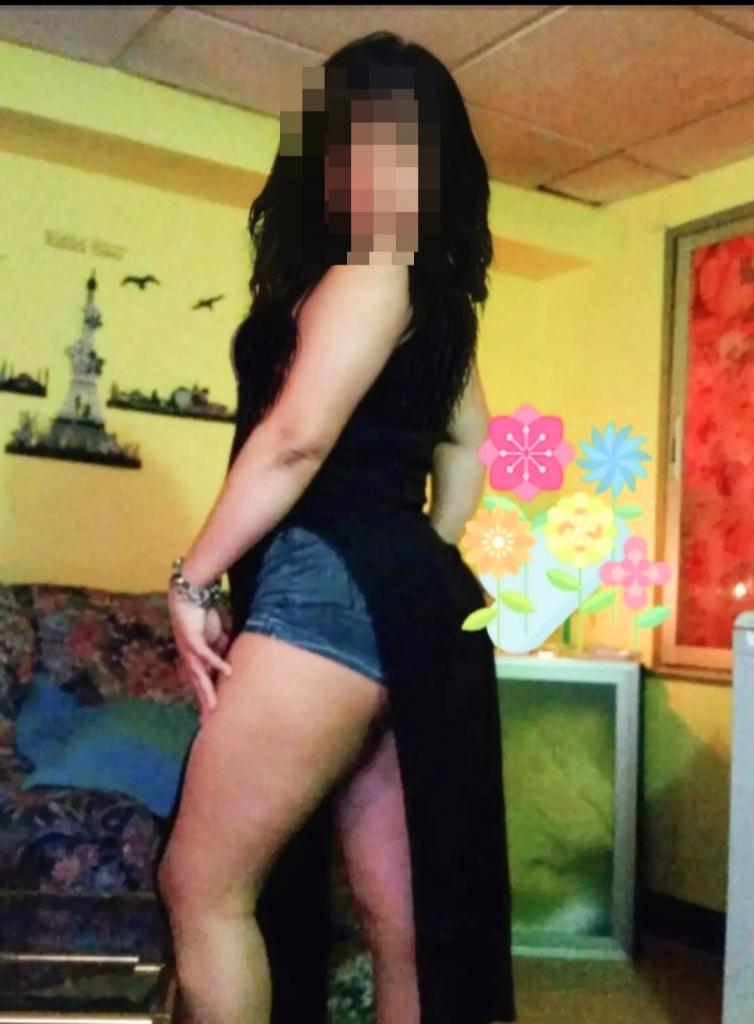 626945840: Chica busca chico en Cantabria