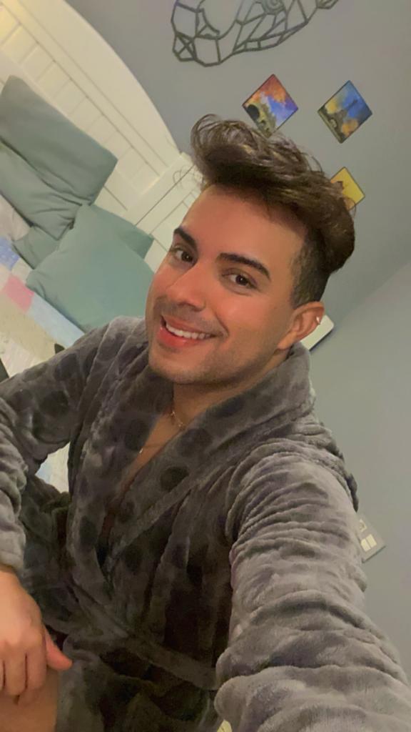 Chico busca chica en Asturias: 