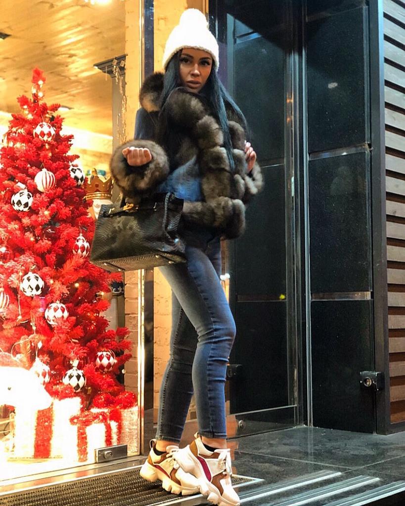 Chica busca chico en Madrid: 