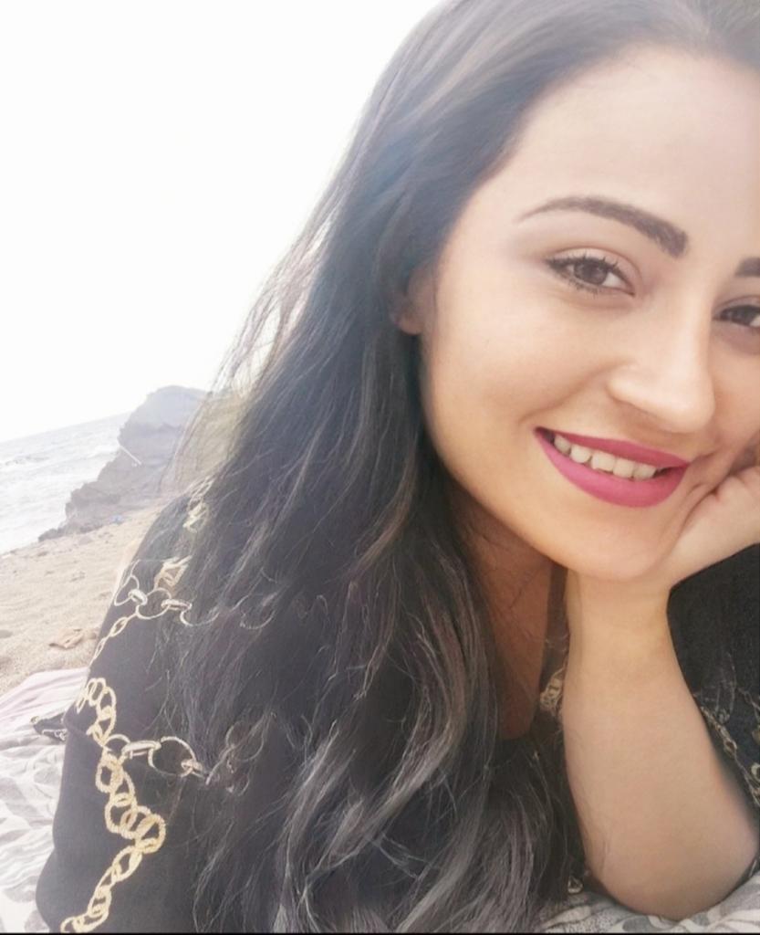 643682877: Travesti en León