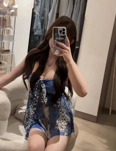 623232601: Chica busca chico en Barcelona