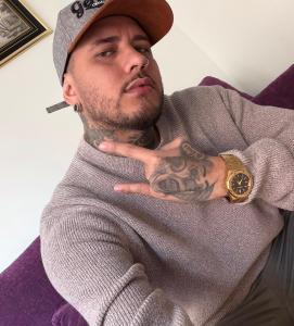 610189573: Chico busca chica en Albacete