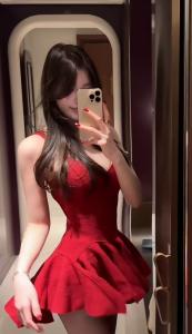 623232601: Chica busca chico en Barcelona