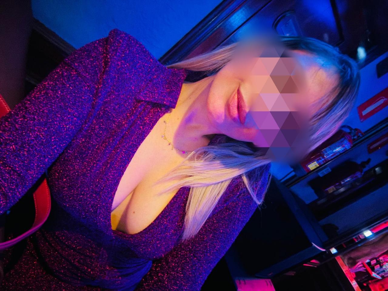 722524957: Chica busca chico en Barcelona