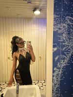 645661207: Chica busca chico en Barcelona