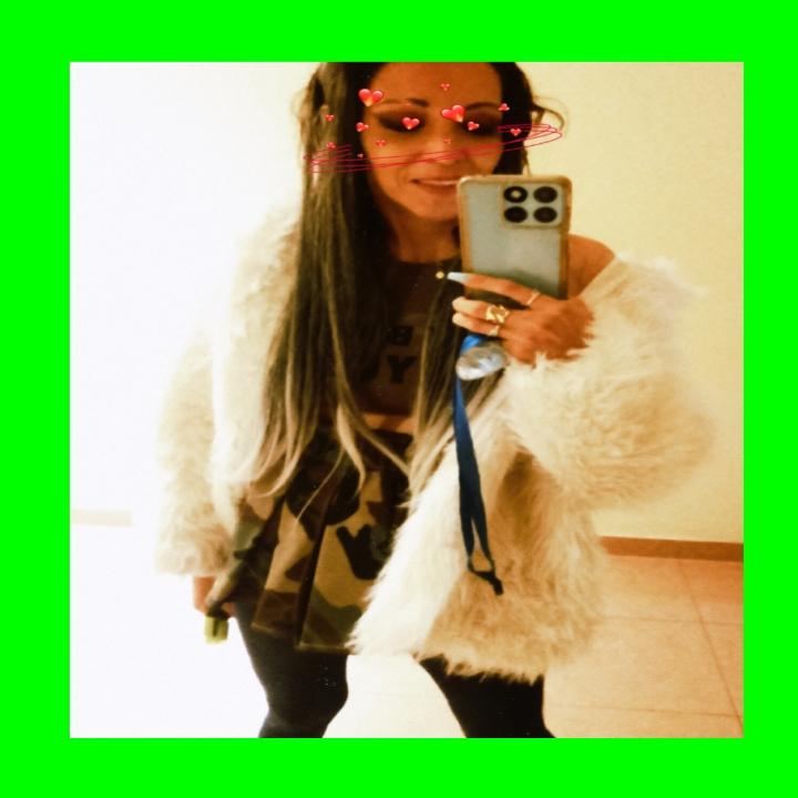 Chica busca chico en La Coruña: 