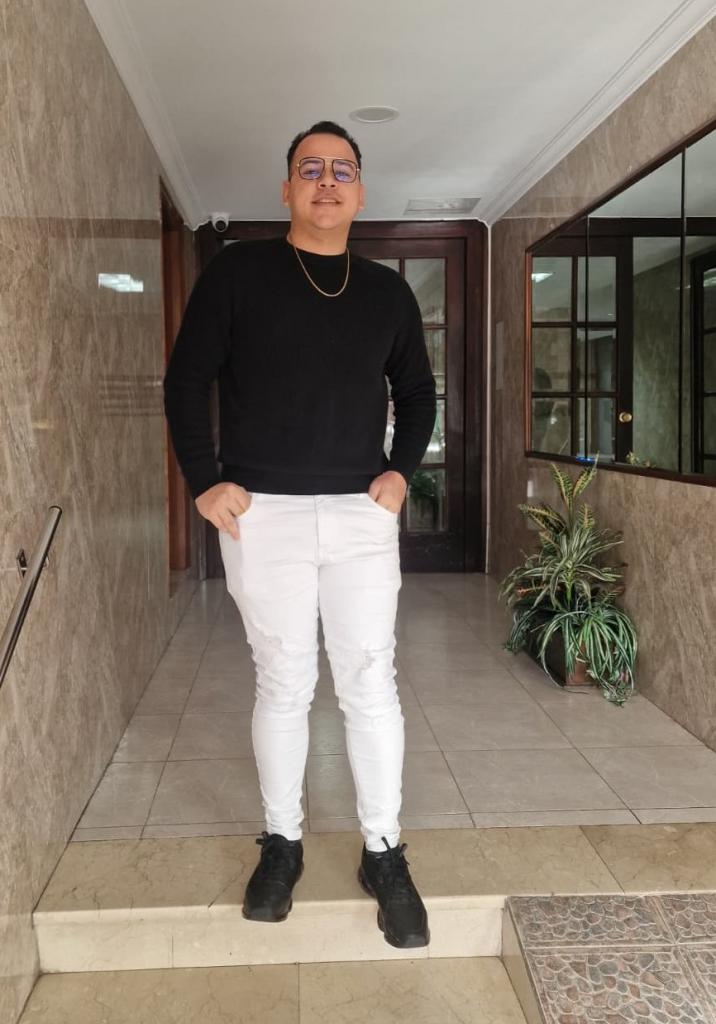 642898142: Chico busca chica en Asturias