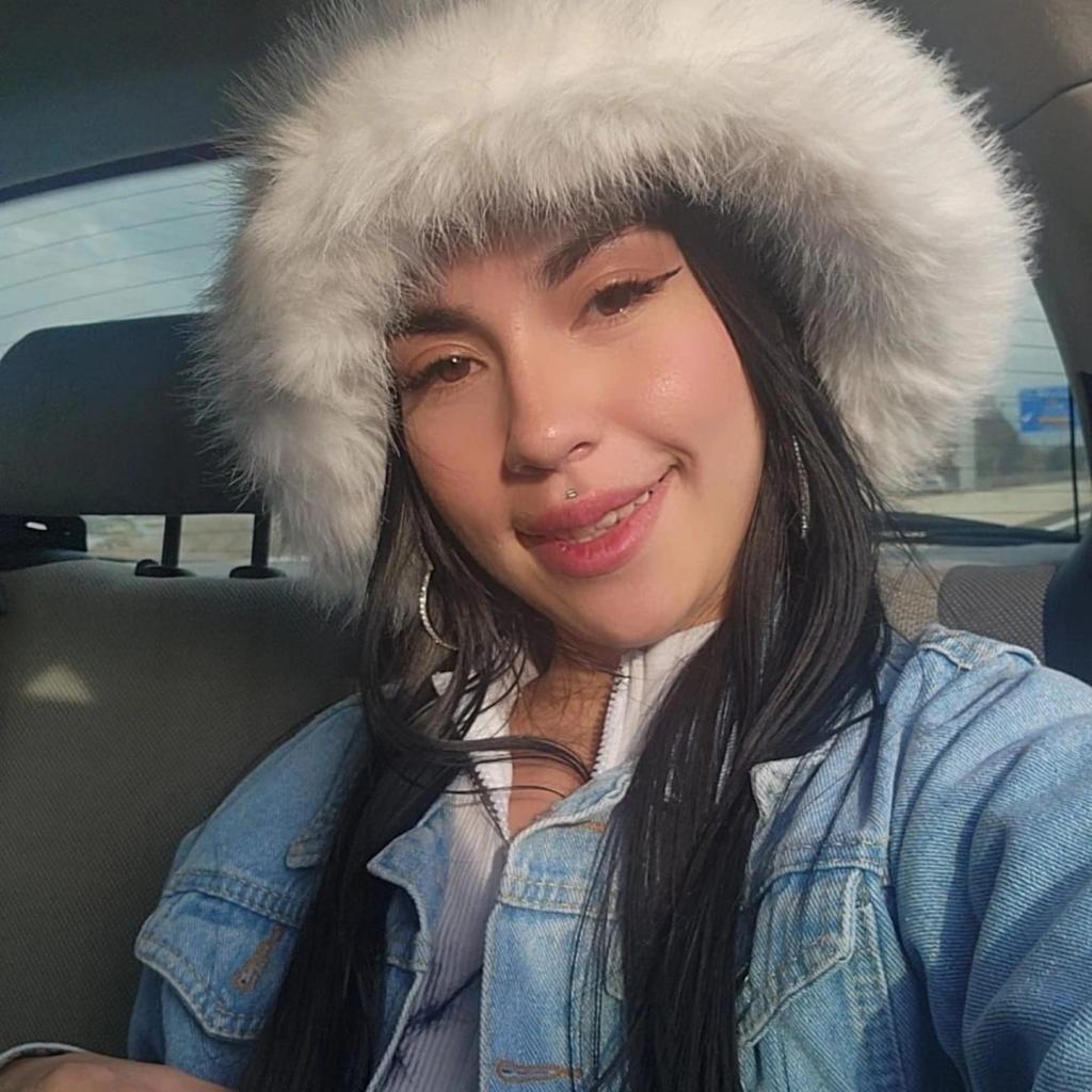 Chica busca chico en Huelva: 