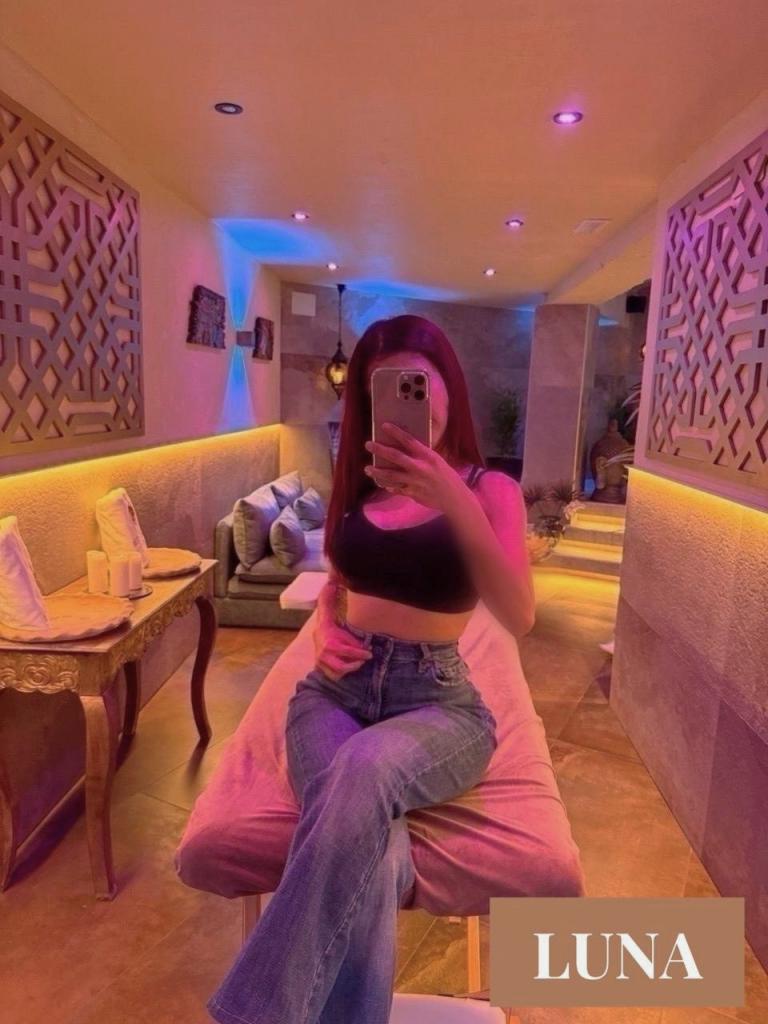 Chica busca chico en Barcelona: 