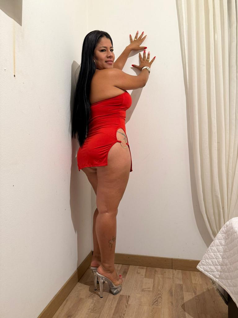 614919874: Chica busca chico en Navarra