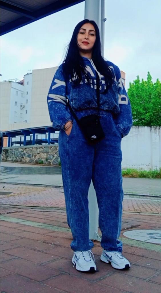 Chica busca chico en Jaén: 