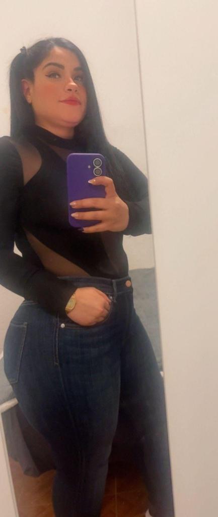 Chica busca chico en Castellón: 