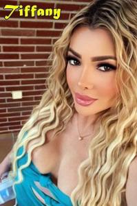 659387912: Chica busca chico en Madrid