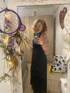 633891588: Chica busca chico en Málaga