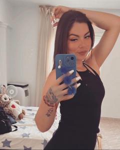 711247317: Chica busca chico en Granada