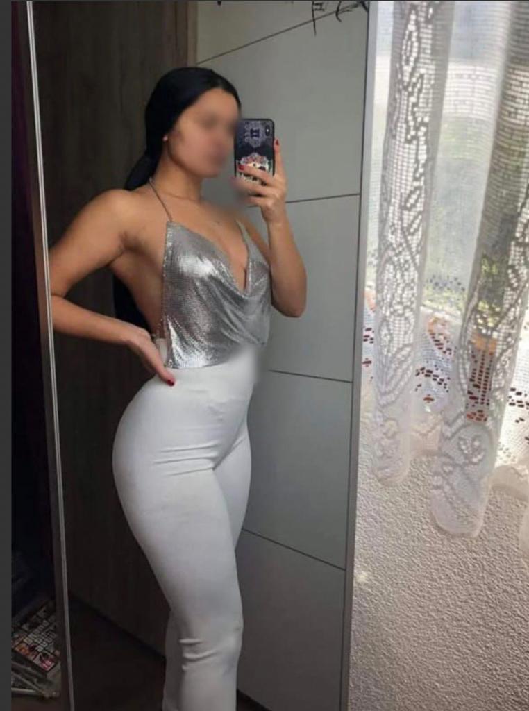 Chica busca chico en La Coruña: 